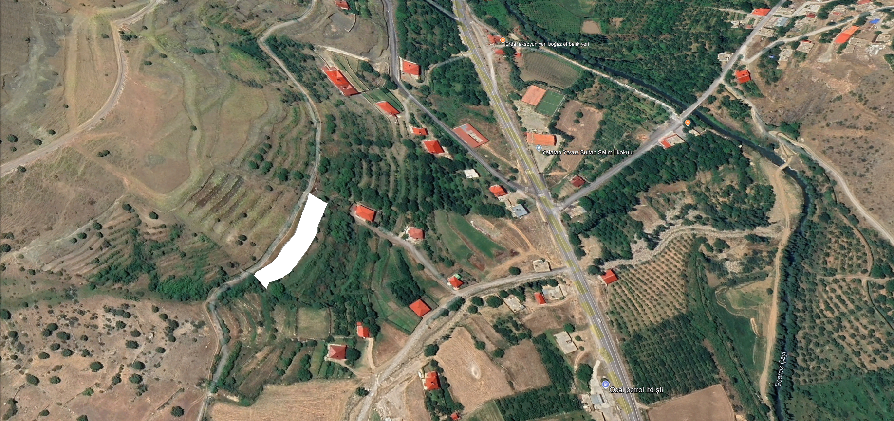 YELATAN KÖYÜNDE KELEPİR ACİL SATILIK ARSA - Niğde Çamardı Satılık | Turasan Emlak