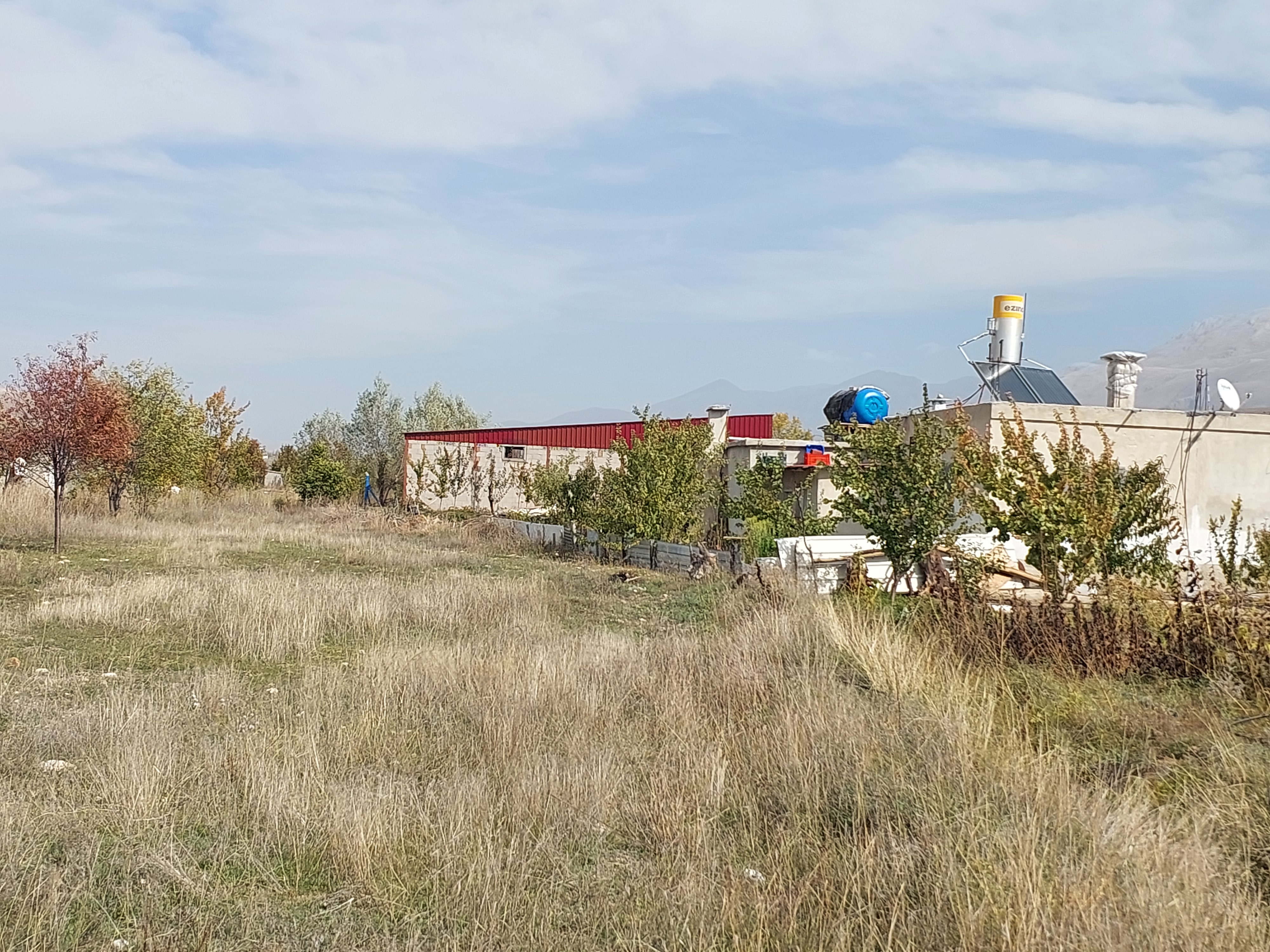 Niğde Çamardı Çukurbağ’da Yerleşim İçi, Eve Bitişik Satılık 1.943 m² Arazi