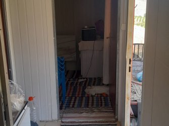 Konteyner Ev ve bahçeli arsa