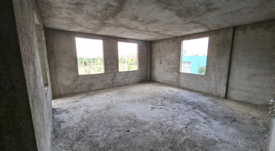 500 m² Arsa İçinde 2 Katlı 250 m² Ev – Sıvalı Kaba İnşaat