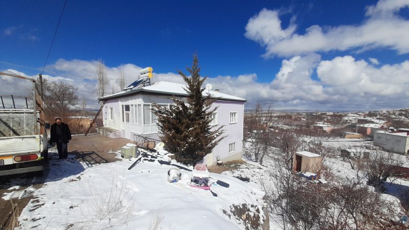 Değirmenli Kasabasında 5.613m²Bahçeli Müstakil Kompleks - Fotoğraf 2 | Turasan Emlak Niğde