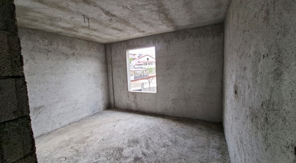 500 m² Arsa İçinde 2 Katlı 250 m² Ev – Sıvalı Kaba İnşaat
