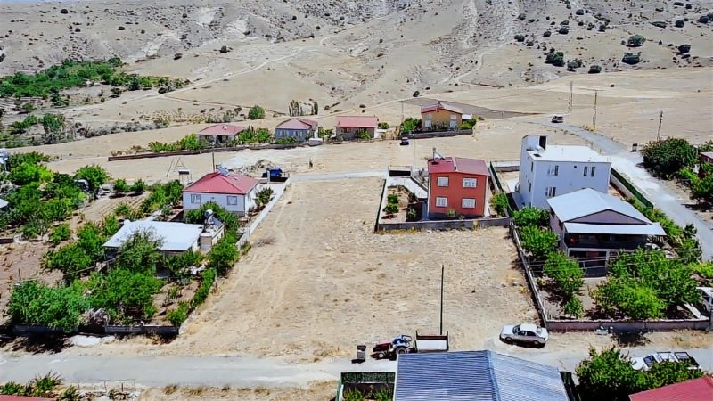 TURASAN EMLAKTAN ÇUKURBAĞ KÖYÜNDE İMARLI 500m² VİLLALIK ARSA - Fotoğraf 20 | Turasan Emlak Niğde