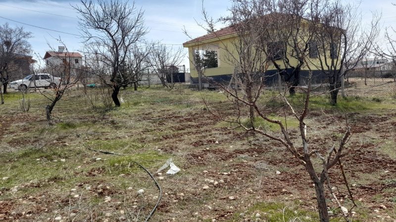 ÇAMARDI DEMİRKAZIKTA SATILIK 358 m² MÜSTAKİL TAPULU ARSA - Fotoğraf 6 | Turasan Emlak Niğde