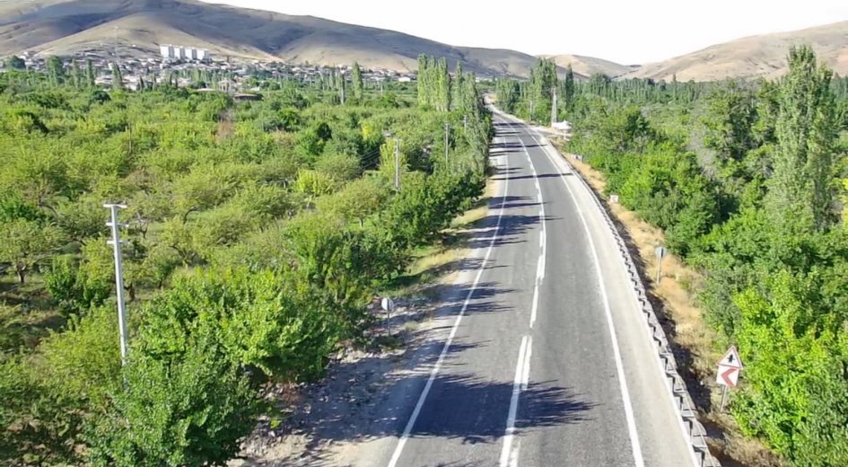 ANA YOLA ASFALTA SIFIR ELEKTRİK VE SU SORUNU OLMAYAN 	8.431 m² DİKİLİ BAHÇE - Fotoğraf 8 | Turasan Emlak Niğde