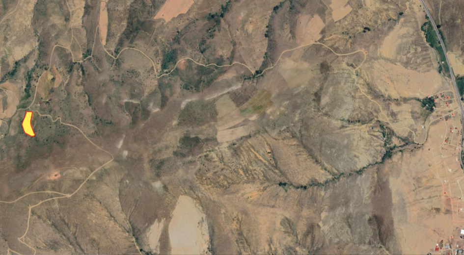 Bademdere Menik mevkii 7900m² tarla