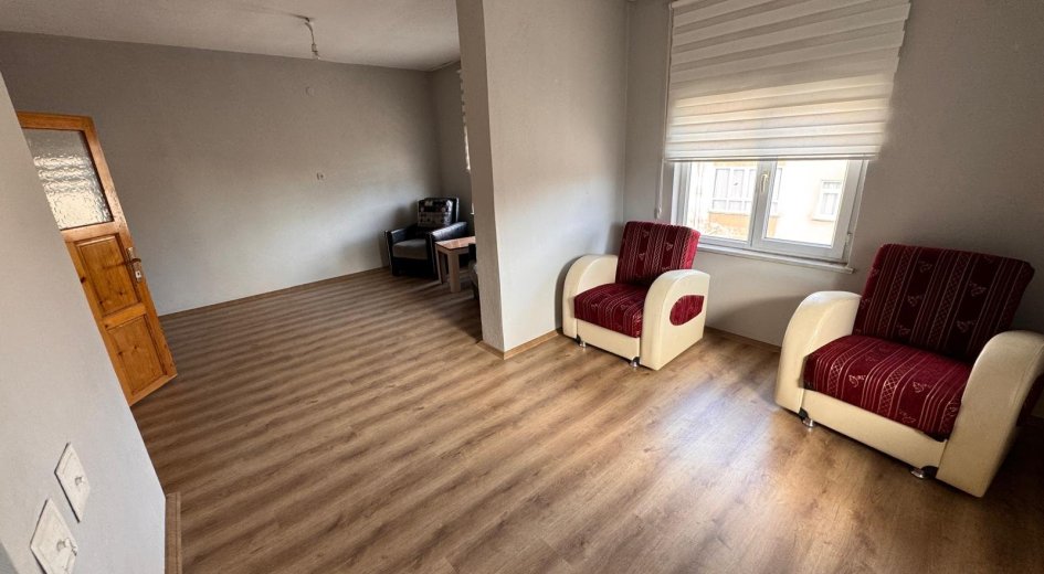 Çamardı Çarşı Merkezde Kaçırılmayak Satılık 2 + 1 Daire Fırsatı  - Fotoğraf 3 | Turasan Emlak Niğde