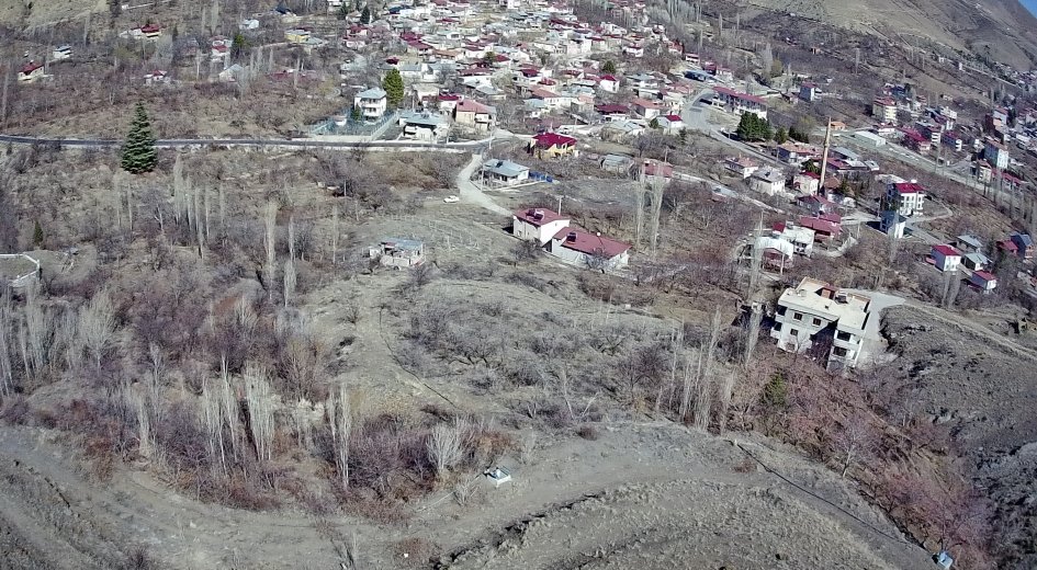 ÇAMARDI MADEN MAH. 3.716m² ELMA BAHÇESİ